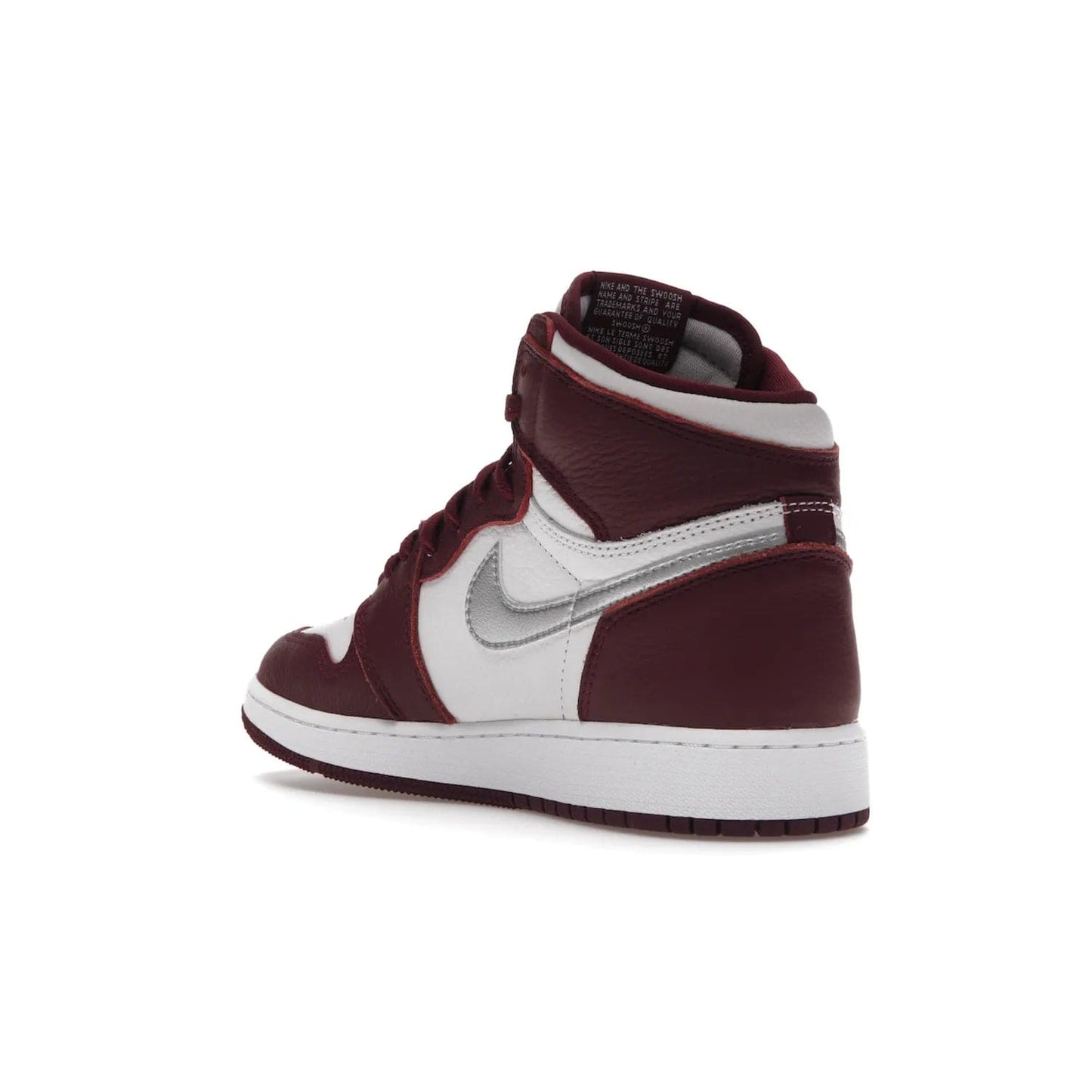 Jordan 1 Retro High OG Bordeaux (GS) - Image 24 - Only at www.BallersClubKickz.com - #
Introducing the Air Jordan 1 Retro High OG Bordeaux GS – a signature colorway part of the Jordan Brand Fall 2021 lineup. White leather upper & Bordeaux overlays, metallic silver swoosh, jeweled Air Jordan Wings logo & more. Step up your style game with this sleek fall season silhouette.