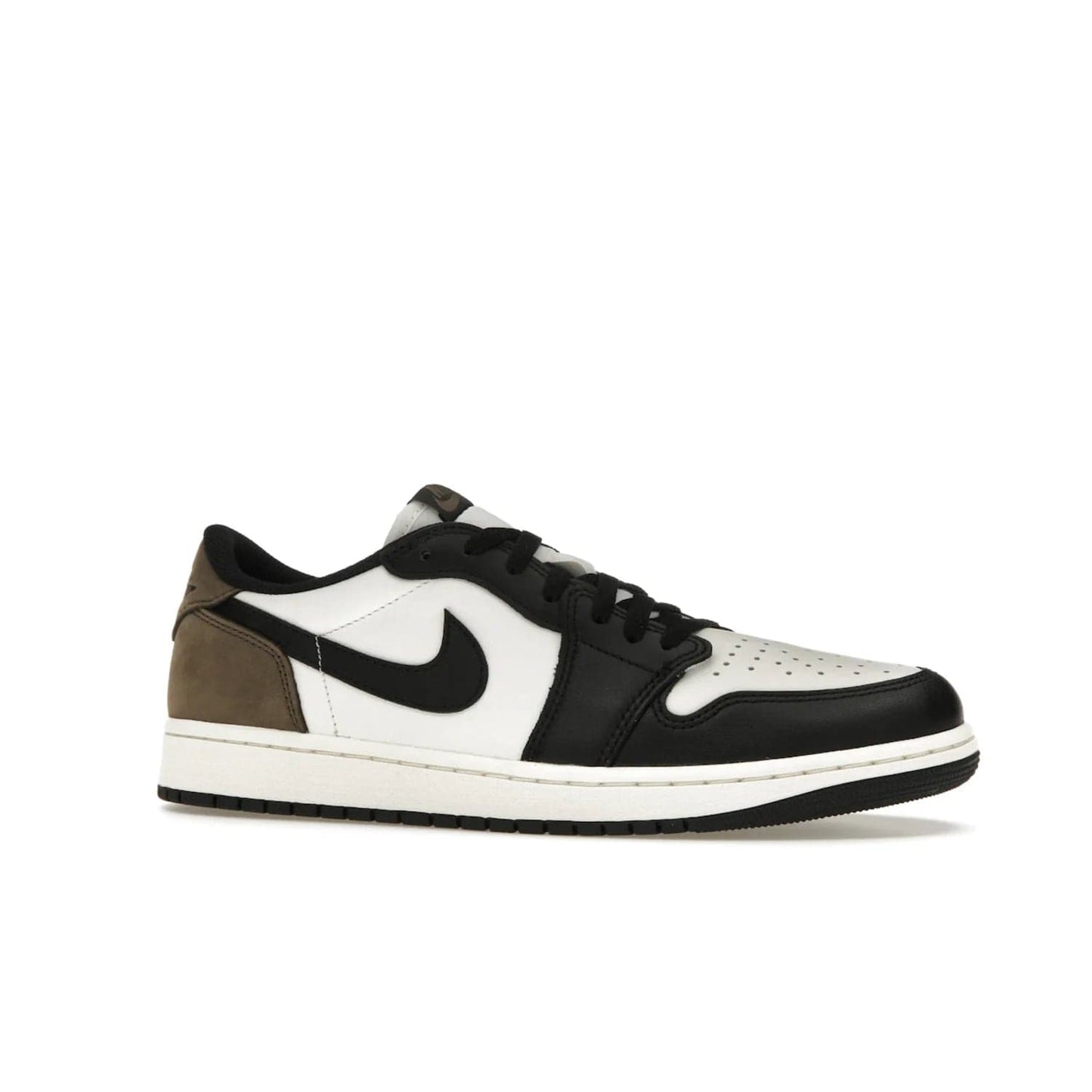 Jordan 1 Retro Low OG Mocha - Image 3 - Only at www.BallersClubKickz.com - 