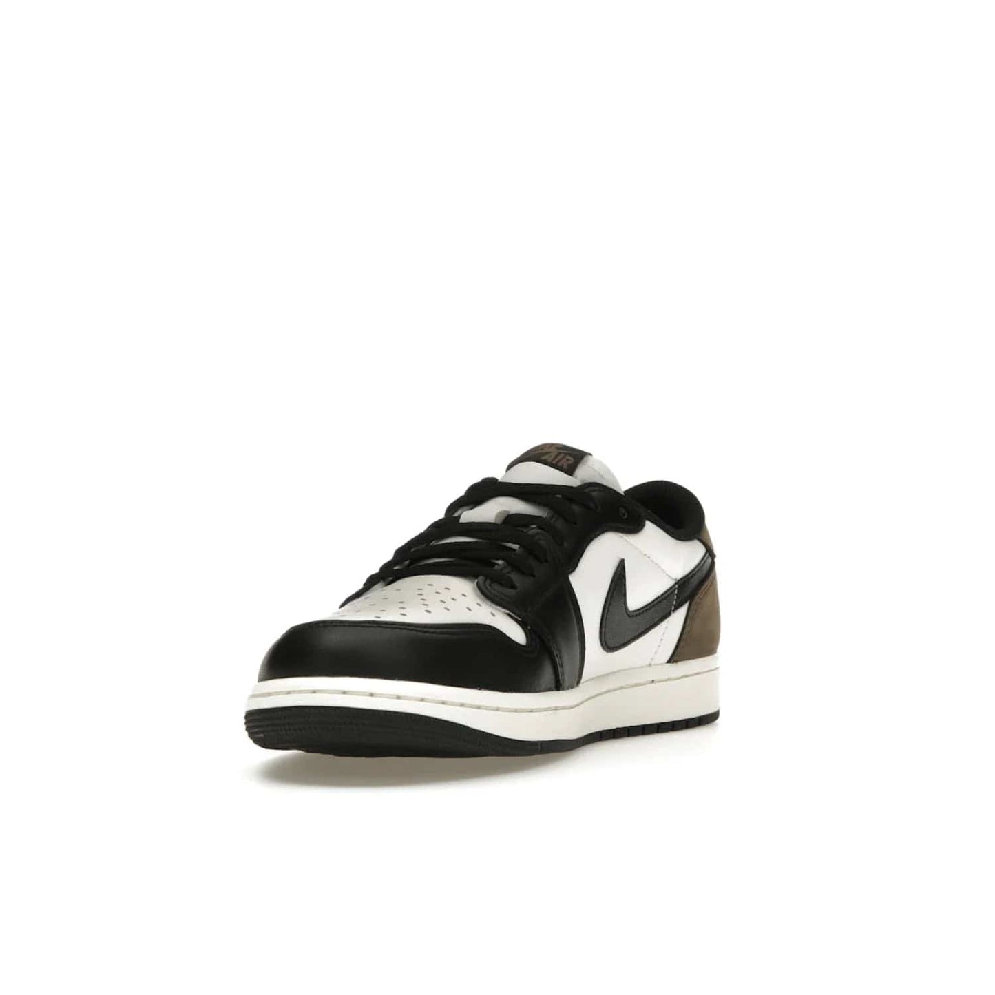 Jordan 1 Retro Low OG Mocha - Image 13 - Only at www.BallersClubKickz.com - 