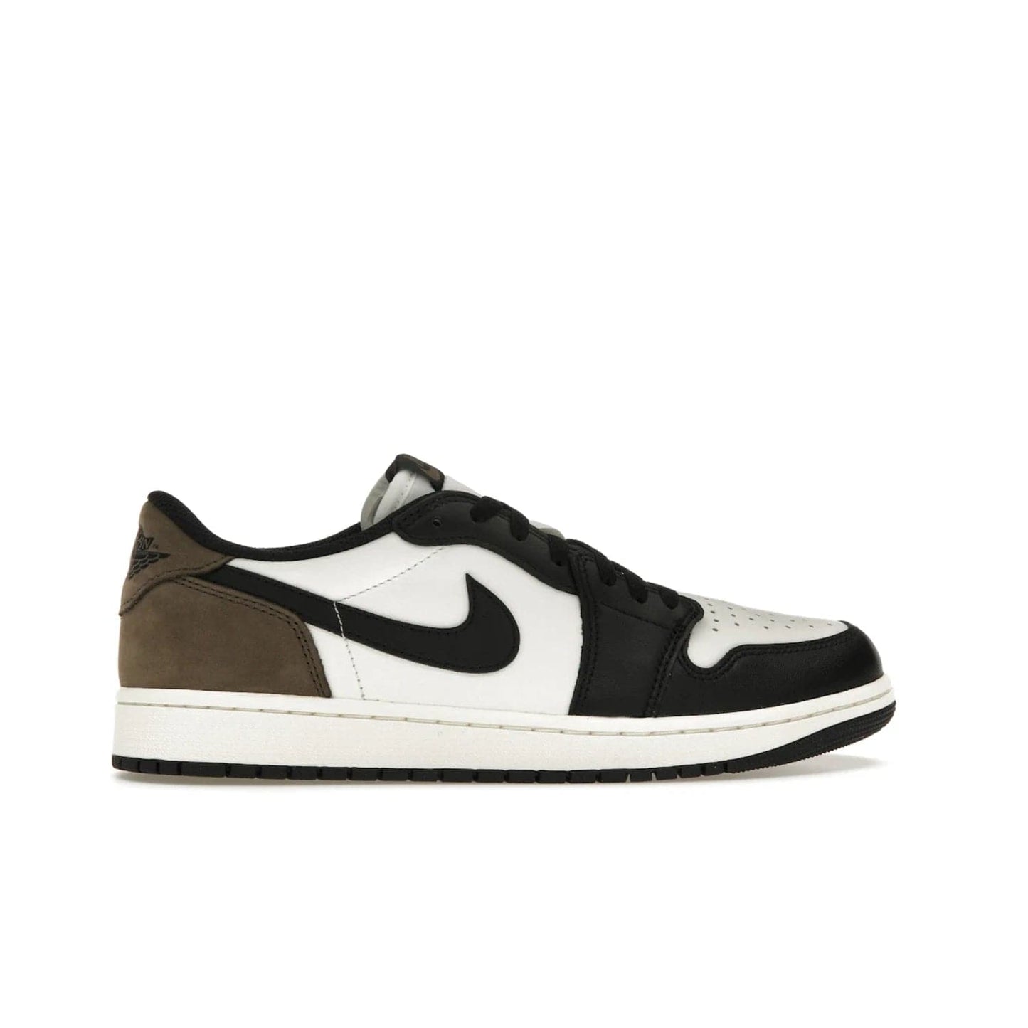 Jordan 1 Retro Low OG Mocha - Image 36 - Only at www.BallersClubKickz.com - 